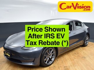 Used 2022 Tesla Model 3 Standard Range image 1