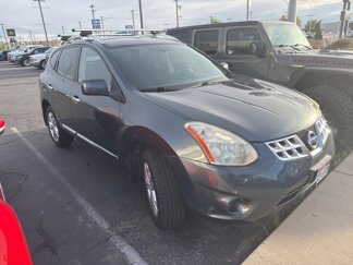 Used 2013 Nissan Rogue SV image 1