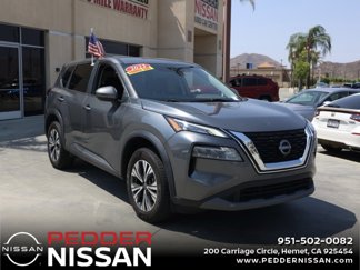 Used 2023 Nissan Rogue SV image 1