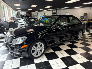 Used 2012 Mercedes-Benz C 300 Luxury image 1