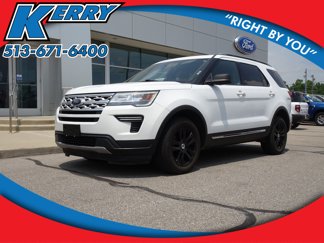 Used 2018 Ford Explorer XLT image 1