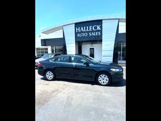 Used 2014 Ford Fusion S image 1