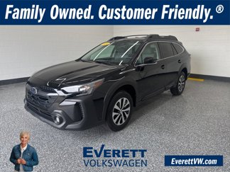 Used 2024 Subaru Outback Premium image 1