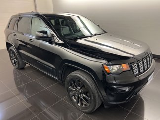 Used 2018 Jeep Grand Cherokee Altitude image 1