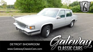 Used 1985 Cadillac Fleetwood Sedan image 1