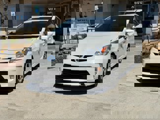 Used 2015 Toyota Prius Two image 1