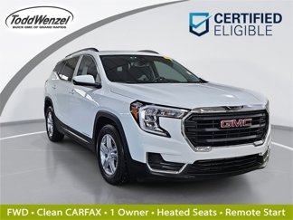 Certified 2022 GMC Terrain SLE w/ Driver Convenience Package image 1