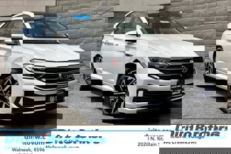 Certified 2022 Volkswagen Jetta SEL image 1