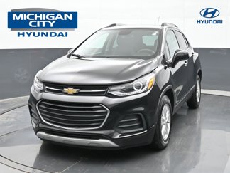 Used 2020 Chevrolet Trax LT w/ LT Convenience Package image 1