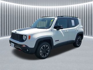 Used 2023 Jeep Renegade Trailhawk video 1