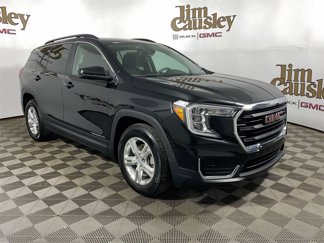 Used 2022 GMC Terrain SLE w/ Driver Convenience Package image 1