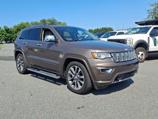 Used 2018 Jeep Grand Cherokee Overland w/ Mopar Chrome Edition Group image 1