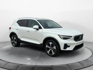 New 2025 Volvo XC40 B5 Plus w/ Climate Package image 1