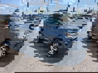 Used 2019 Ford Explorer XLT w/ Equipment Group 201A image 1