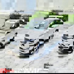 Used 2019 Lincoln MKC Select w/ Select Plus Package image 1