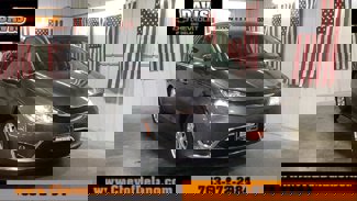 Used 2020 Chrysler Pacifica Touring image 1