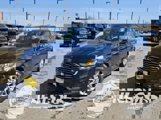 Used 2020 Ford Fusion SE image 1