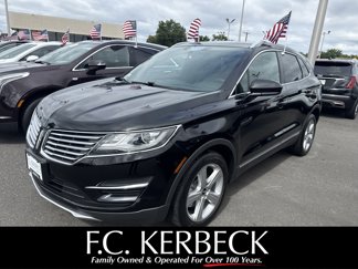 Used 2017 Lincoln MKC Premiere image 1