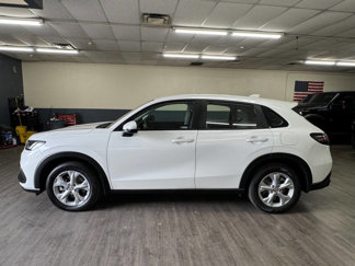 Used 2023 Honda HR-V LX image 1