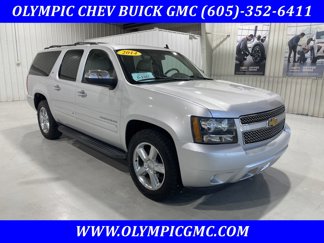 Used 2014 Chevrolet Suburban LTZ image 1