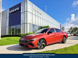 Used 2025 Hyundai Elantra Sport image 1