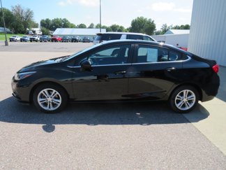 Used 2017 Chevrolet Cruze LT w/ Convenience Package image 1