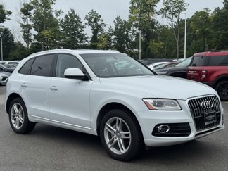 Used 2017 Audi Q5 2.0T Premium Plus w/ Technology Package image 1