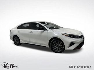 Used 2023 Kia Forte GT-Line image 1