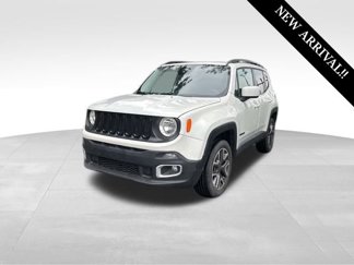 Used 2016 Jeep Renegade Latitude w/ Popular Equipment Group image 1