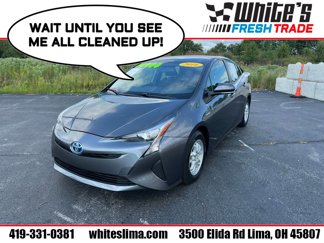 Used 2016 Toyota Prius Two image 1