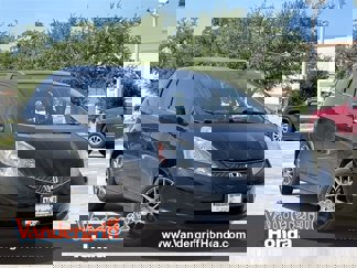 Used 2013 Honda Fit image 1