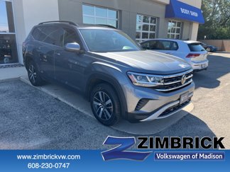 Certified 2022 Volkswagen Atlas SE image 1