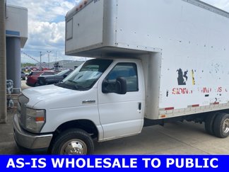Used 2011 Ford E-450 and Econoline 450 Super Duty image 1