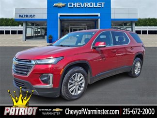 Used 2022 Chevrolet Traverse LT image 1