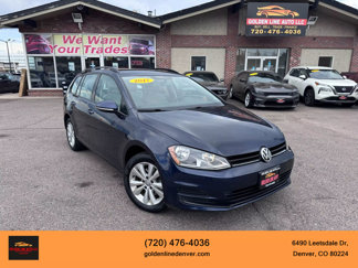 Used 2017 Volkswagen Golf S image 1