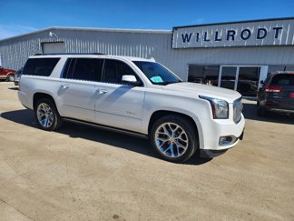 Used 2017 GMC Yukon XL Denali image 1