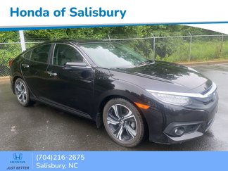 Used 2017 Honda Civic Touring image 1