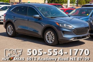 Used 2020 Ford Escape SE image 1