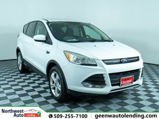 Used 2015 Ford Escape SE image 1