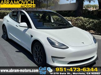 Used 2022 Tesla Model 3 Standard Range image 1