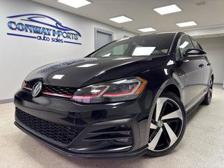 Used 2019 Volkswagen GTI SE image 1