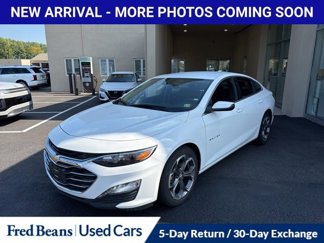 Used 2023 Chevrolet Malibu LT video 1