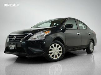 Used 2018 Nissan Versa SV image 1