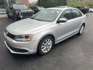 Used 2011 Volkswagen Jetta SE image 1