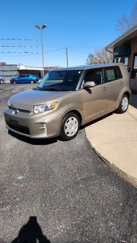 Used 2013 Scion xB image 1