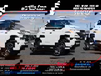 Used 2024 Nissan Rogue S image 1