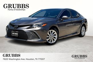 Used 2023 Toyota Camry LE image 1