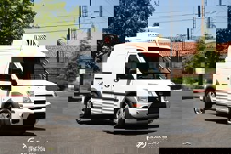 Used 2010 Ford Transit Connect XLT image 1
