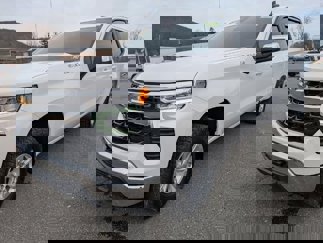 Used 2022 Chevrolet Silverado 1500 LT image 1