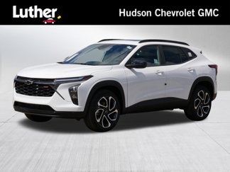 New 2025 Chevrolet Trax RS w/ Sunroof Package video 1